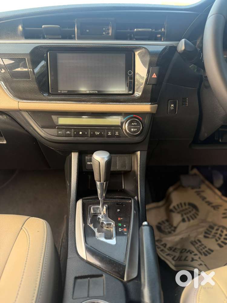 Toyota Corolla Altis, 2017, Petrol