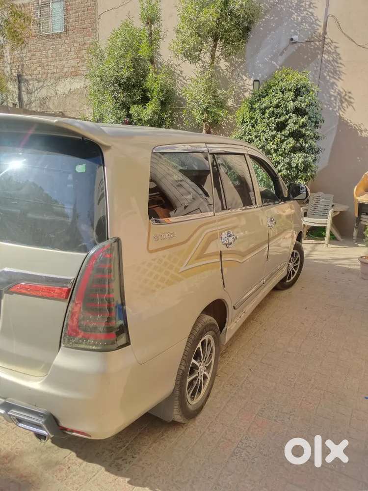Toyota Innova 20076