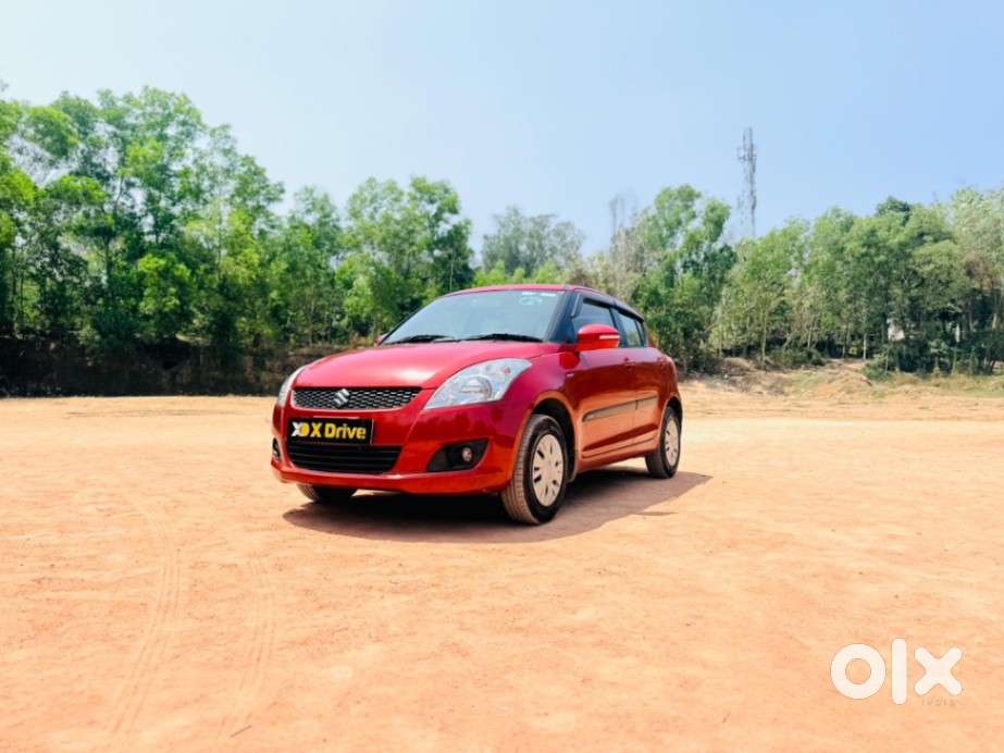 Maruti Suzuki Swift Vxi 1.2 Abs Bs-iv, 2014, Petrol