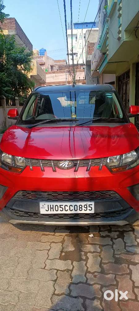 Mahindra Kuv 100 Nxt K6+