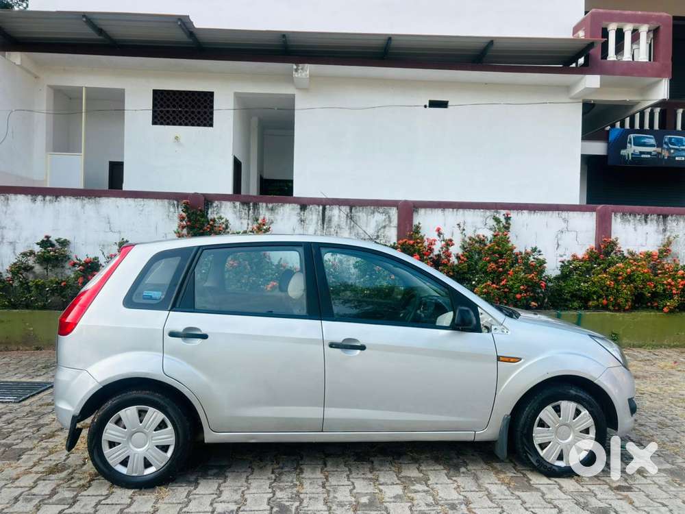 Ford Figo 2010-2012 Petrol Zxi, 2011, Petrol