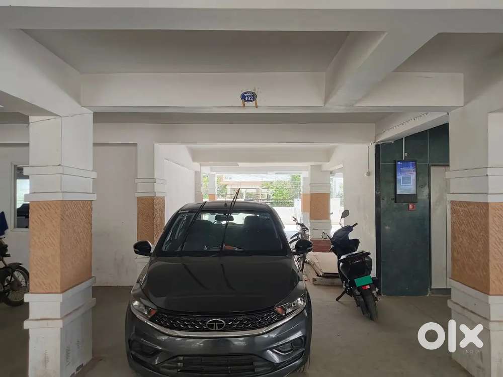 Pristine 2024 Tata Tiago Xta Amt  Only 11k Km  Nov 2024 Purchase