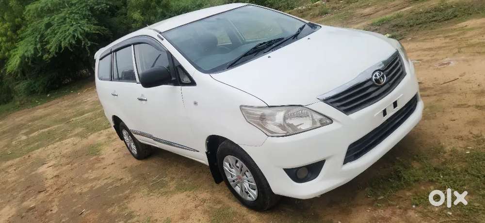 Toyota Innova Diesel Gx 2016