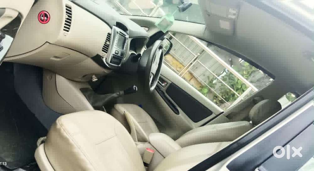 Toyota Innova 2.5 Z Diesel 7 Seater, 2014, Diesel