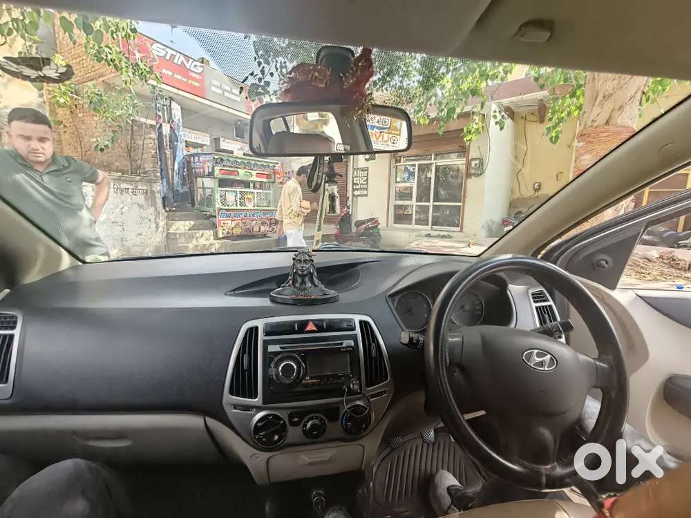 Hyundai New I20 2013 Diesel 130000 Km Driven