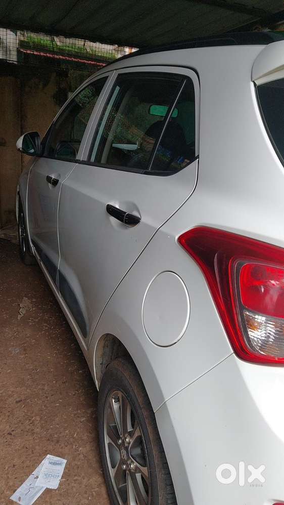 Hyundai Grand I10 Petrol Manual 2014