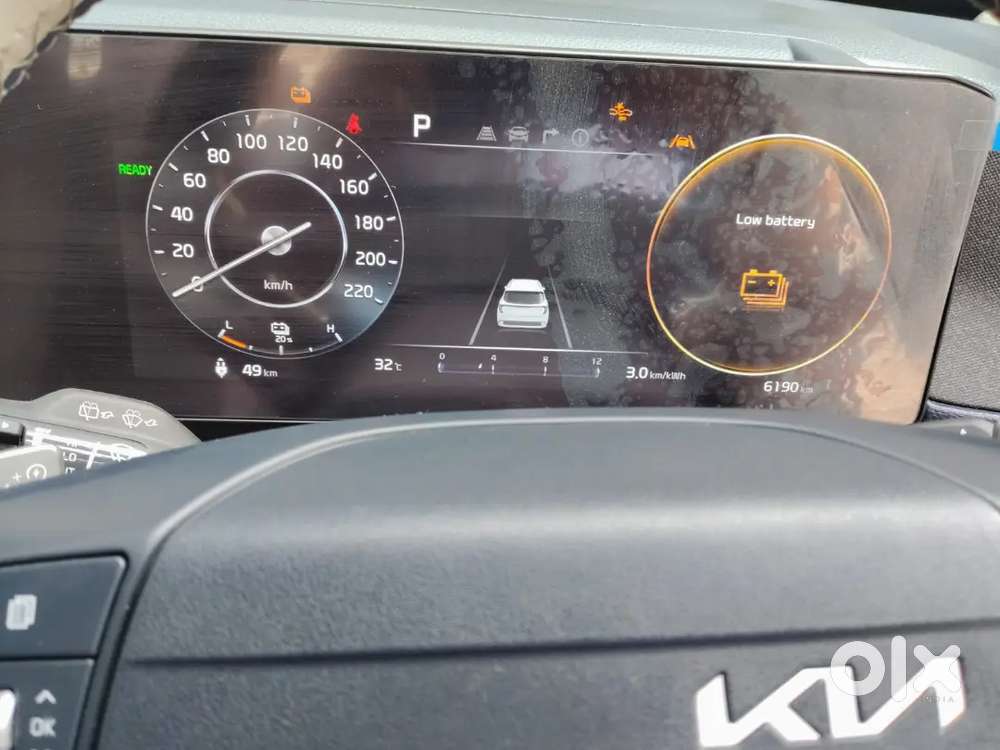 Kia Carens Clavis Ev 2025 Model Automatic