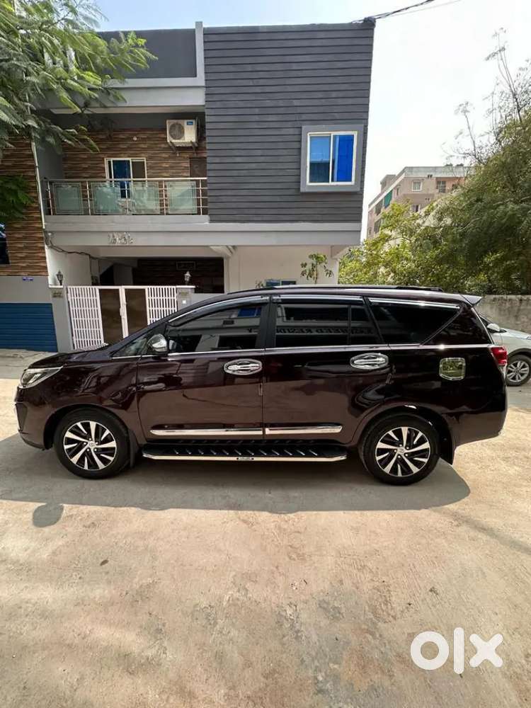 Toyota Innova Crysta 2019 Diesel 50000 Km Driven