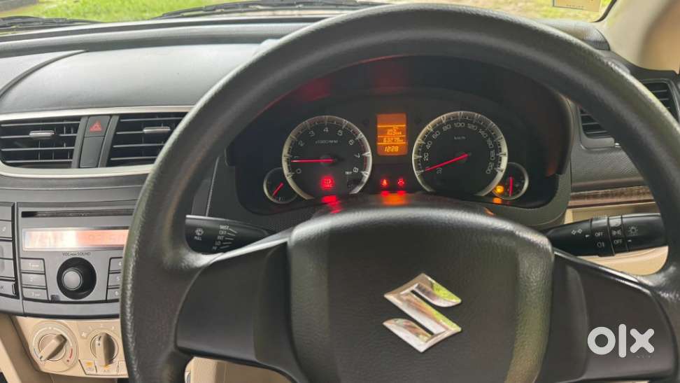 Maruti Suzuki Swift Dzire, 2012, Petrol