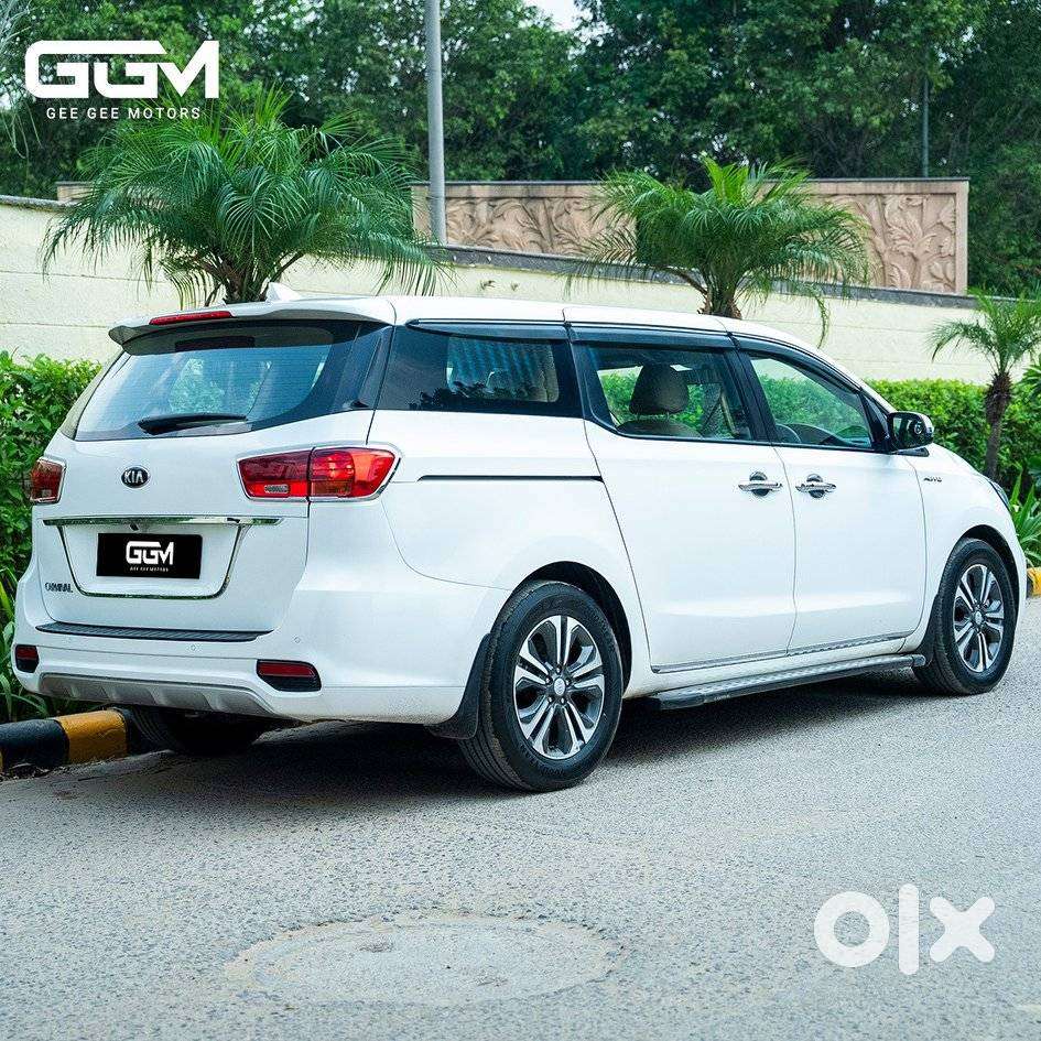 Kia Carnival Premium, 2021, Diesel