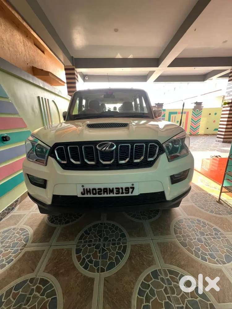 Mahindra Scorpio Diesel 2016