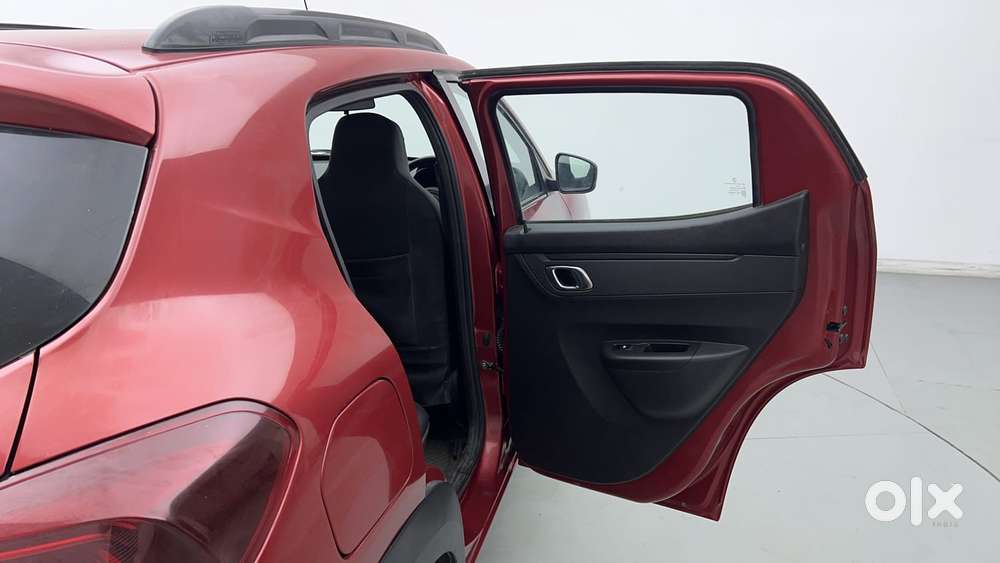 Renault Kwid 2019-ongoing 1.0 Rxt (o), 2020, Petrol