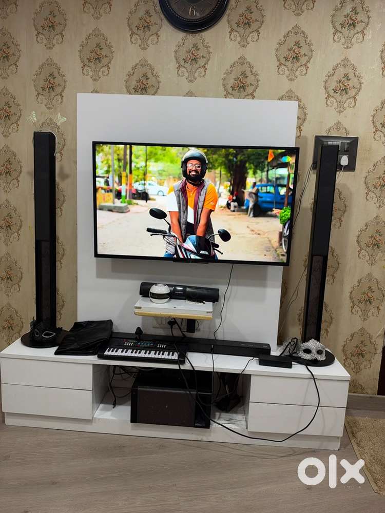 Sony smart t v 43 inches