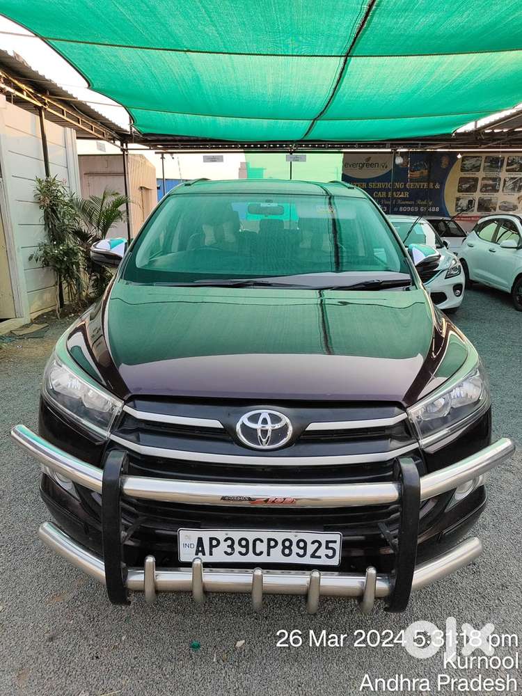 2019 Toyota Innova Crysta