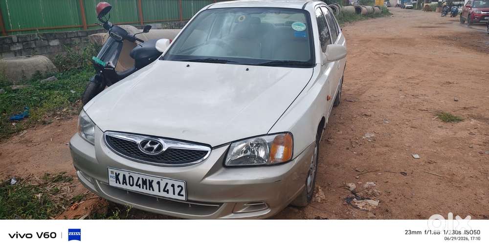 Hyundai Accent Executive, 2011, Petrol