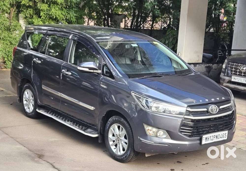 Toyota Innova Crysta 2.4 Gx Mt 8s, 2017, Diesel