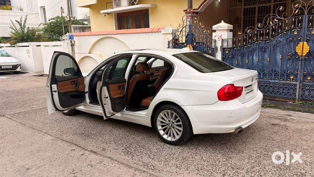 Bmw 320d Automatic 2011 Fancy Number