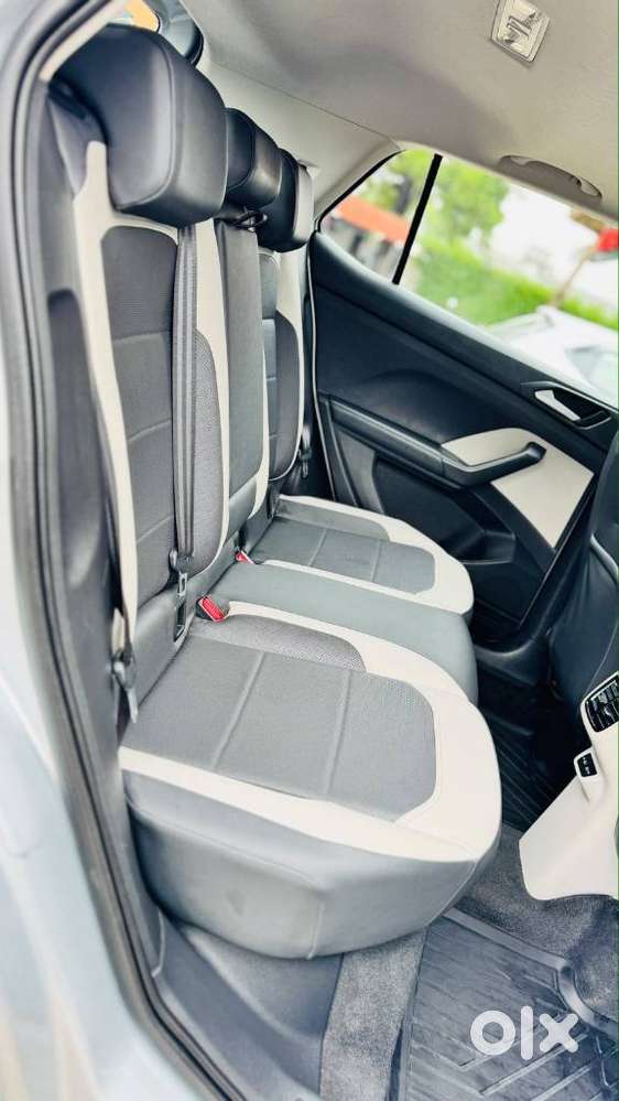 Volkswagen Taigun 1.0 Tsi Topline, 2023, Petrol
