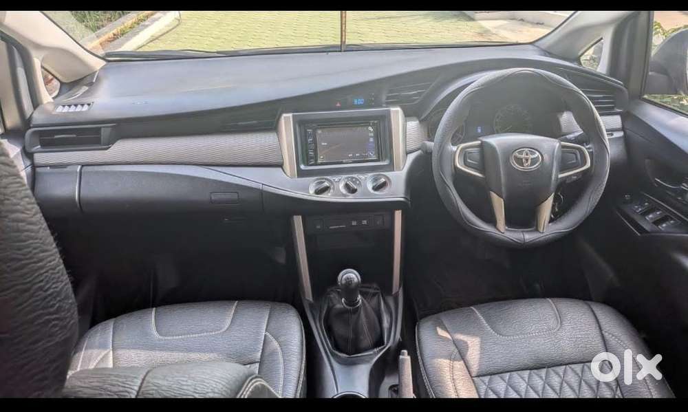Toyota Innova Crysta 2.4 G Mt, 2016, Diesel