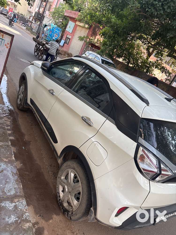 Tata Nexon 2022 Petrol