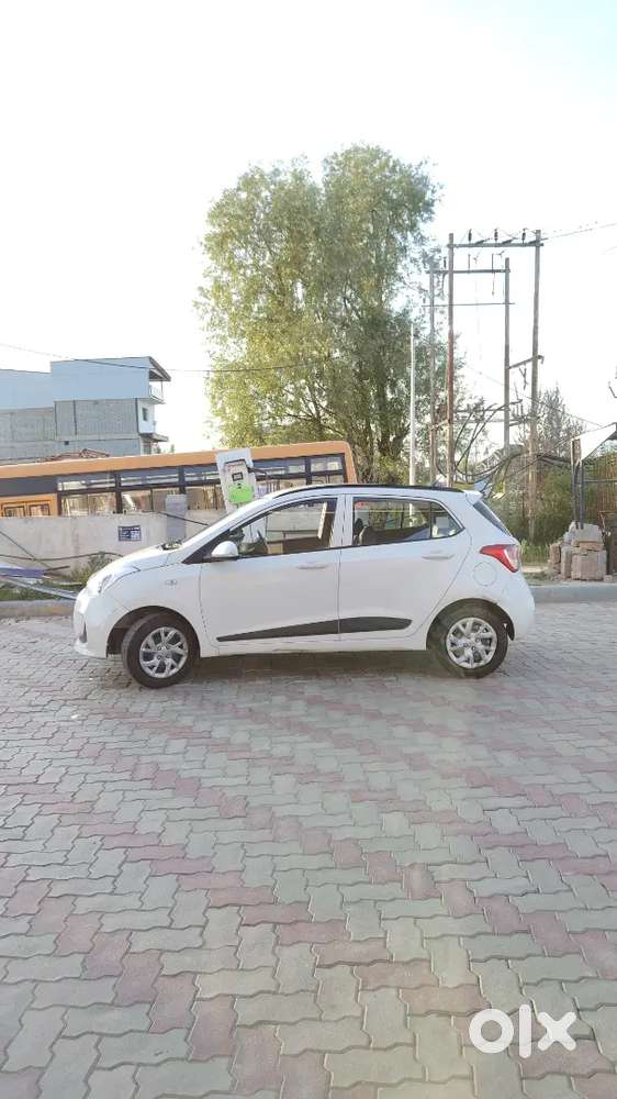 Hyundai Grand I10 2019 Petrol Well Maintained