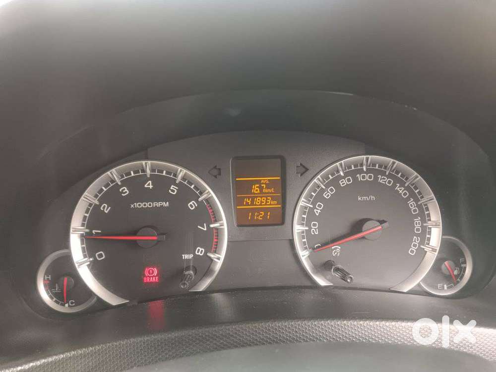Maruti Suzuki Swift Dzire 1.2 Vxi Bsiv, 2015, Petrol