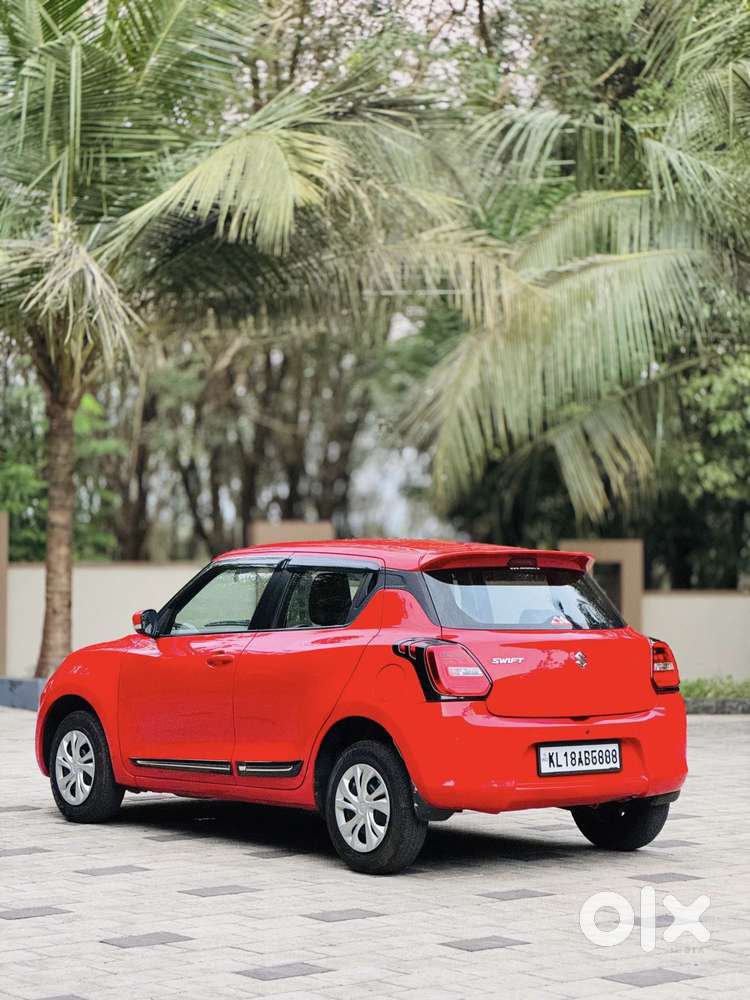 Maruti Suzuki Swift 1.2 Vxi (o), 2023, Petrol