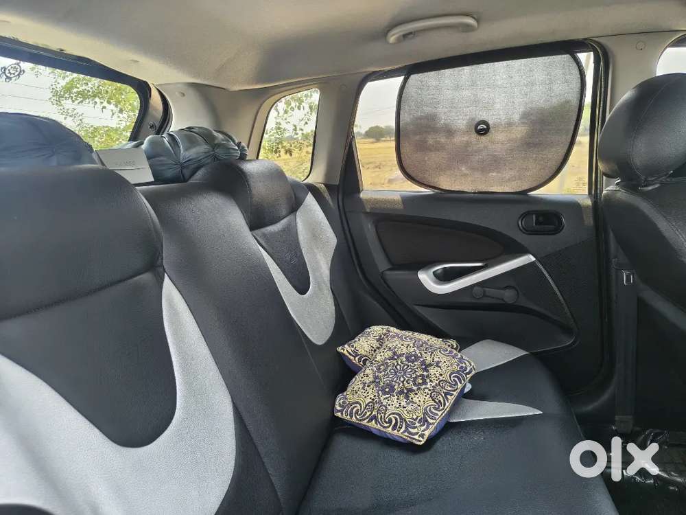 Ford Figo Petrol Zxi 2010 Car
