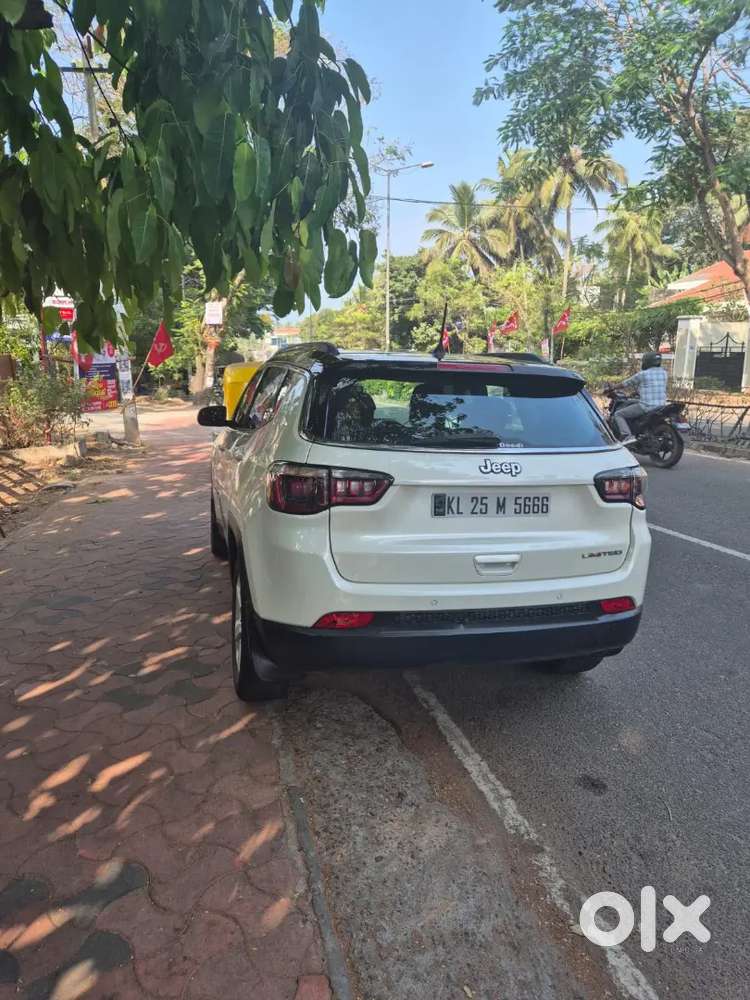 Jeep Compass 2.0 2018, 2019 Reg 67500 Km Driven