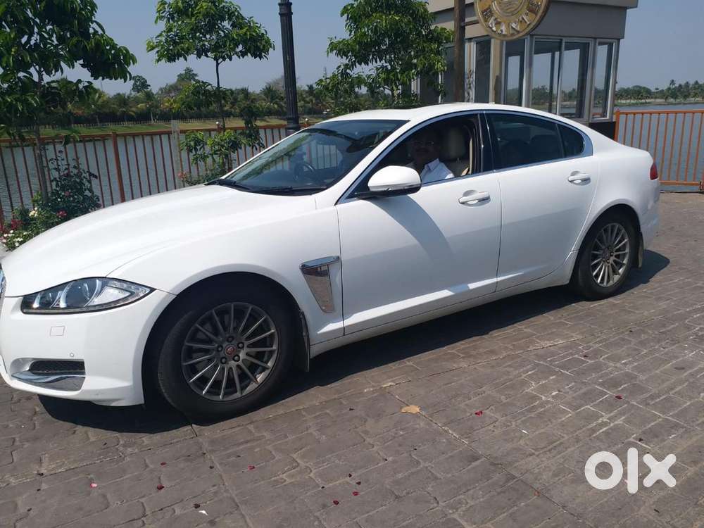 Jaguar Xf 2.0 Diesel Portfolio, 2016