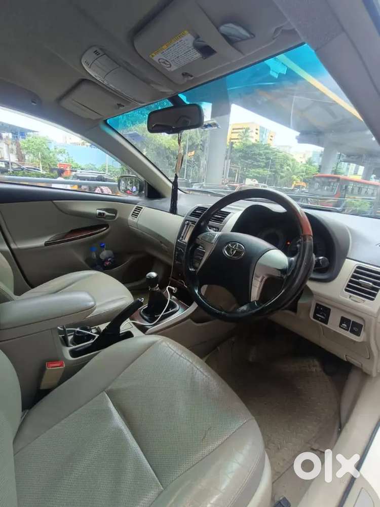 Toyota Corolla Altis Push Button Start Top End