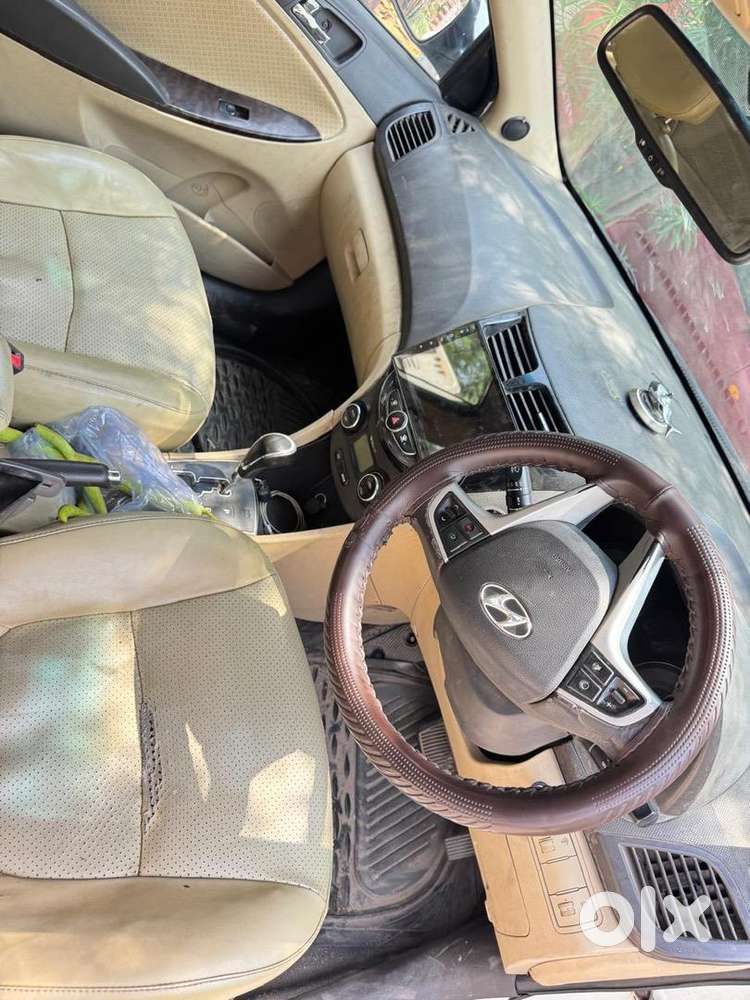 Hyundai Verna 2012