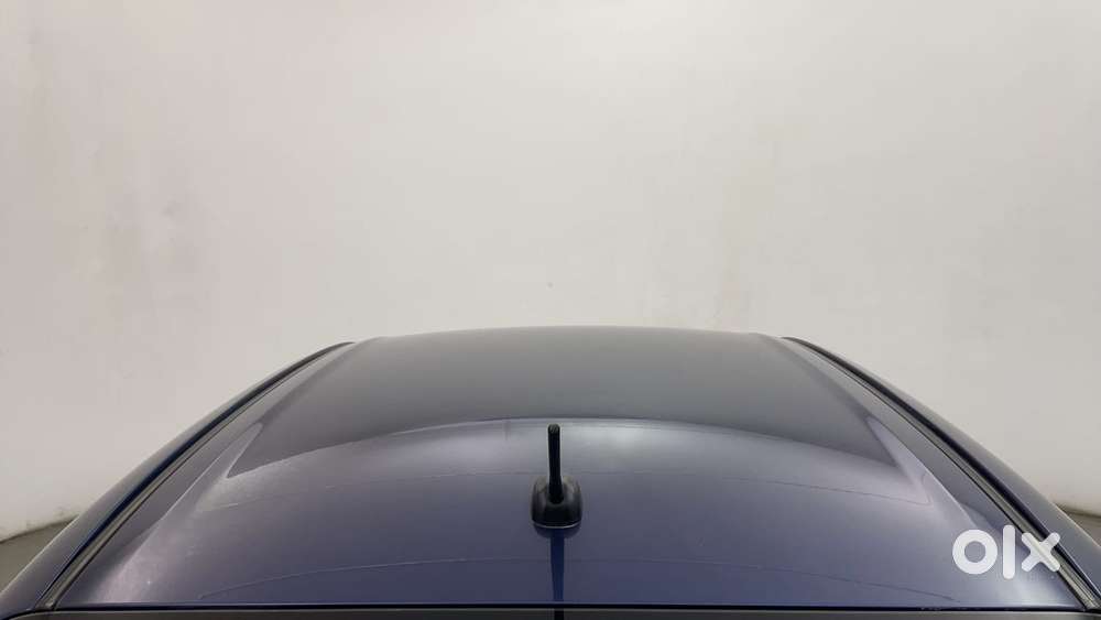 Maruti Suzuki Dzire Vxi Ags, 2022, Petrol