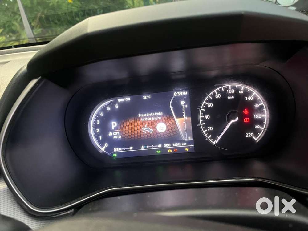 Tata Harrier Diesel 2021