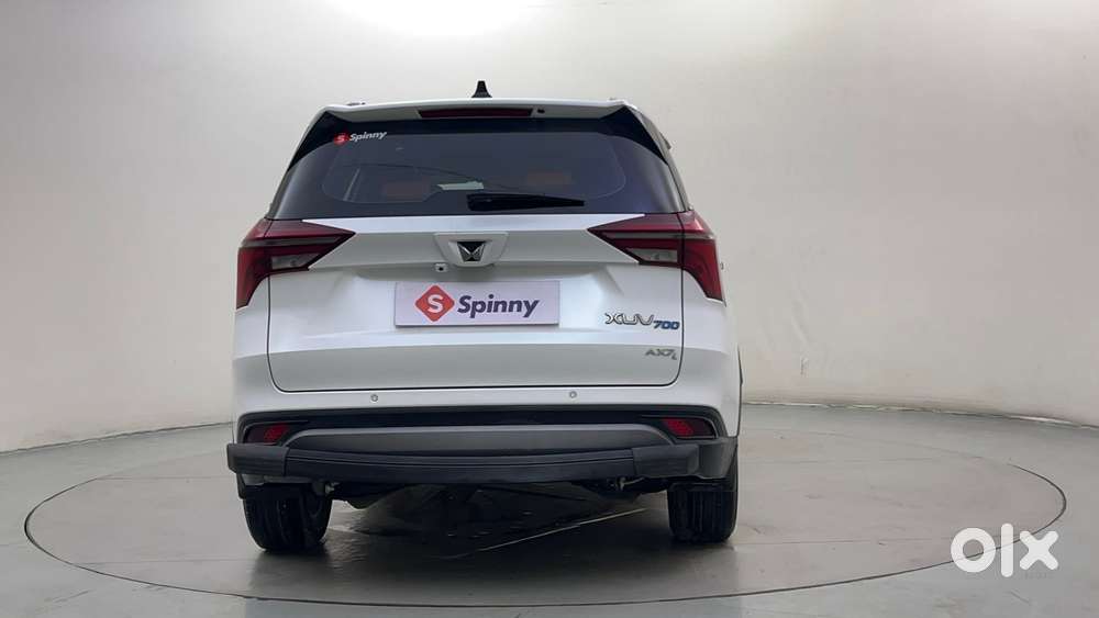 Mahindra XUV700 2.2 AX 7 Diesel MT Luxury Pack Str, 2025, Diesel