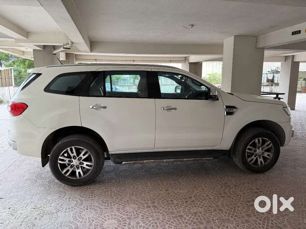 Ford Endeavour 2017 Diesel 135000 Km Driven