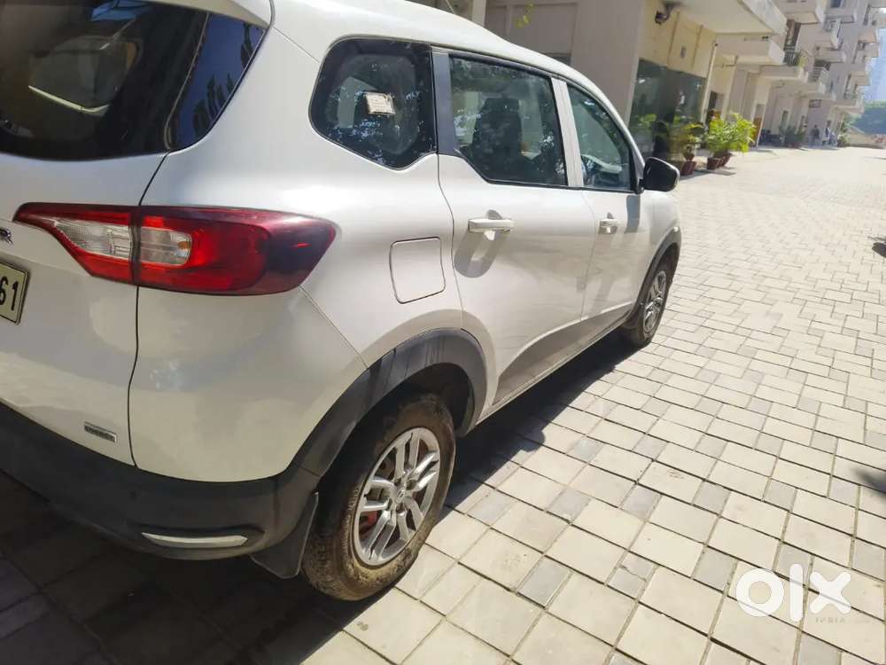 Renault Triber Petrol 27000 Km Driven