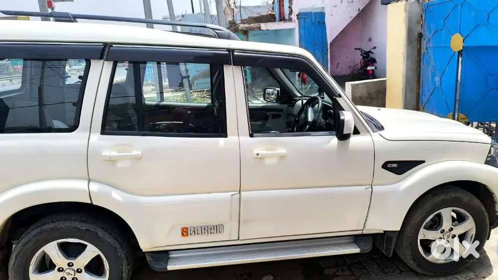 Mahindra Scorpio S5 Diesel 2022 Manual