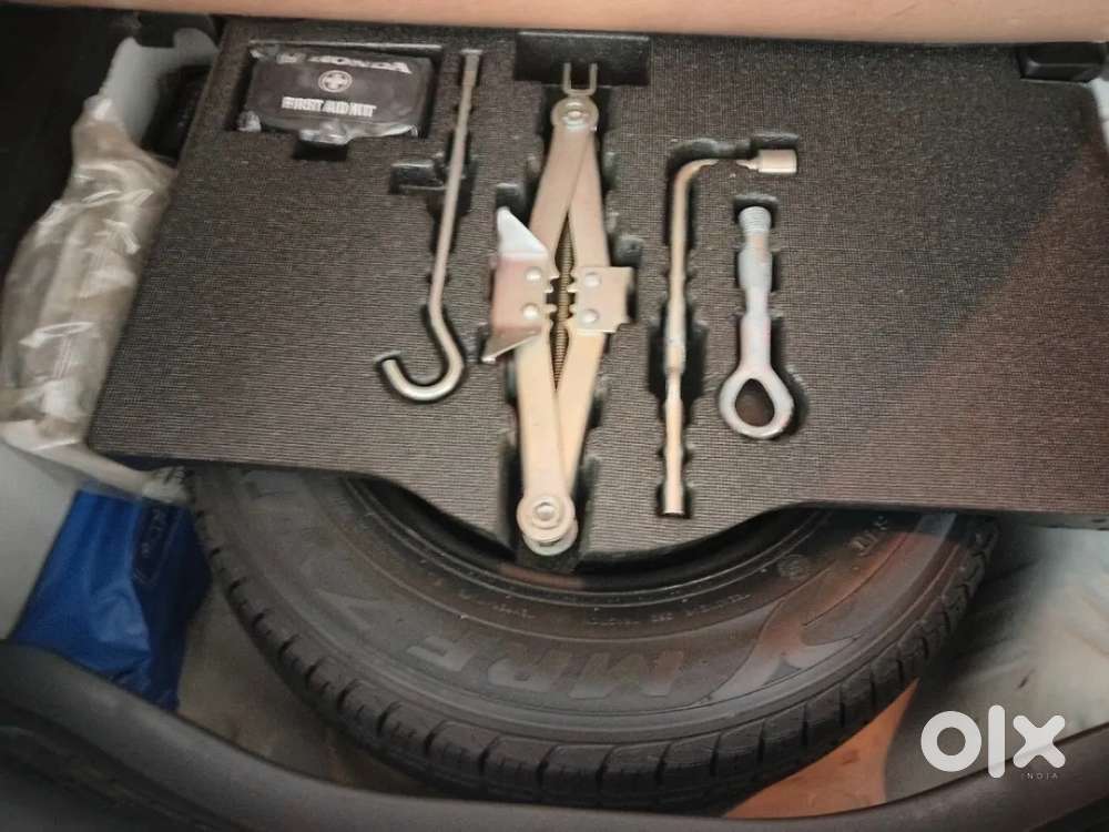Honda Jazz V Cvt, 2017, Petrol