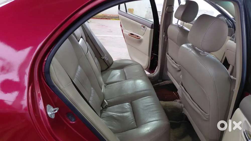 Toyota Corolla Altis 2014 Petrol Well Maintained