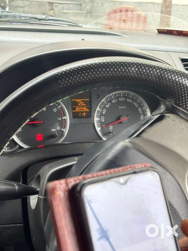 Swift Maruti Suzuki 2014 Manual Petrol