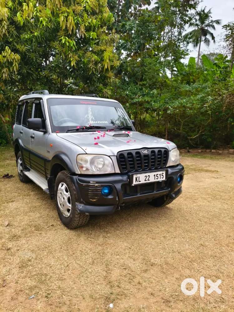 Mahindra Scorpio 2006