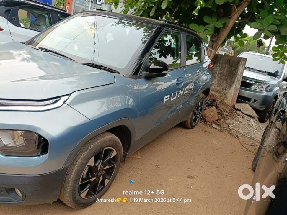 Tata Punch Camo Accomplished Dazzle Mt, 2023