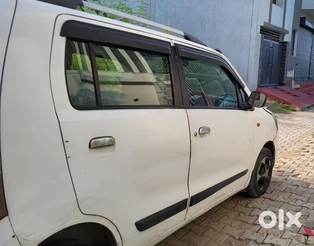 Maruti Suzuki Wagon R December 2011 Company Fitted Cng
