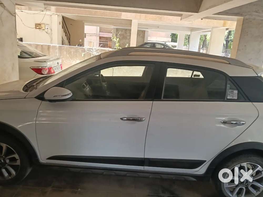 Hyundai I20 Active 2016 Petrol 20000 Km Driven