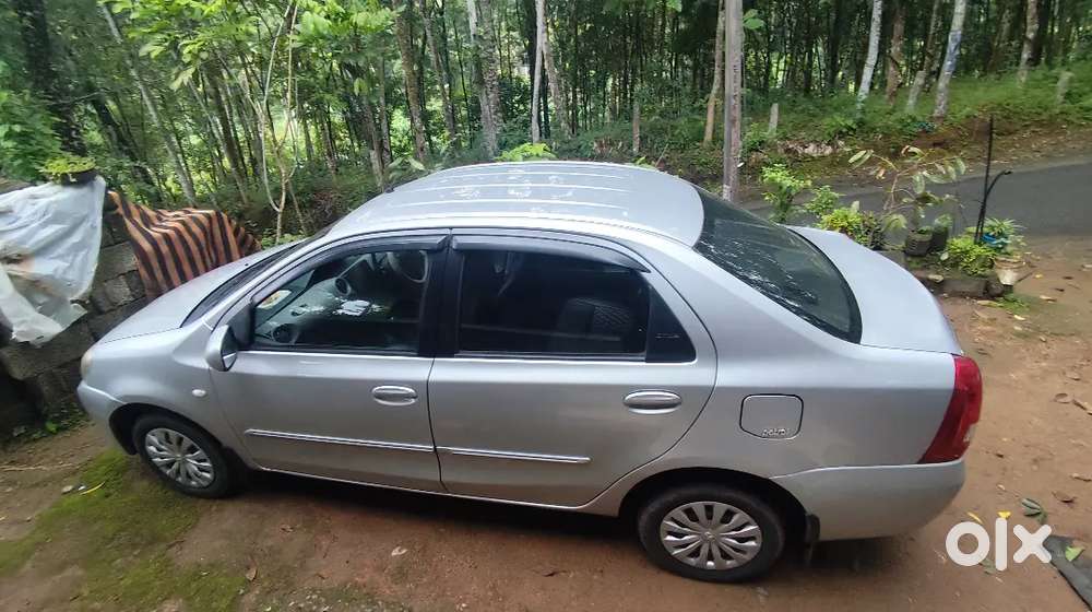 Toyota Etios 2011 Petrol Well Maintained