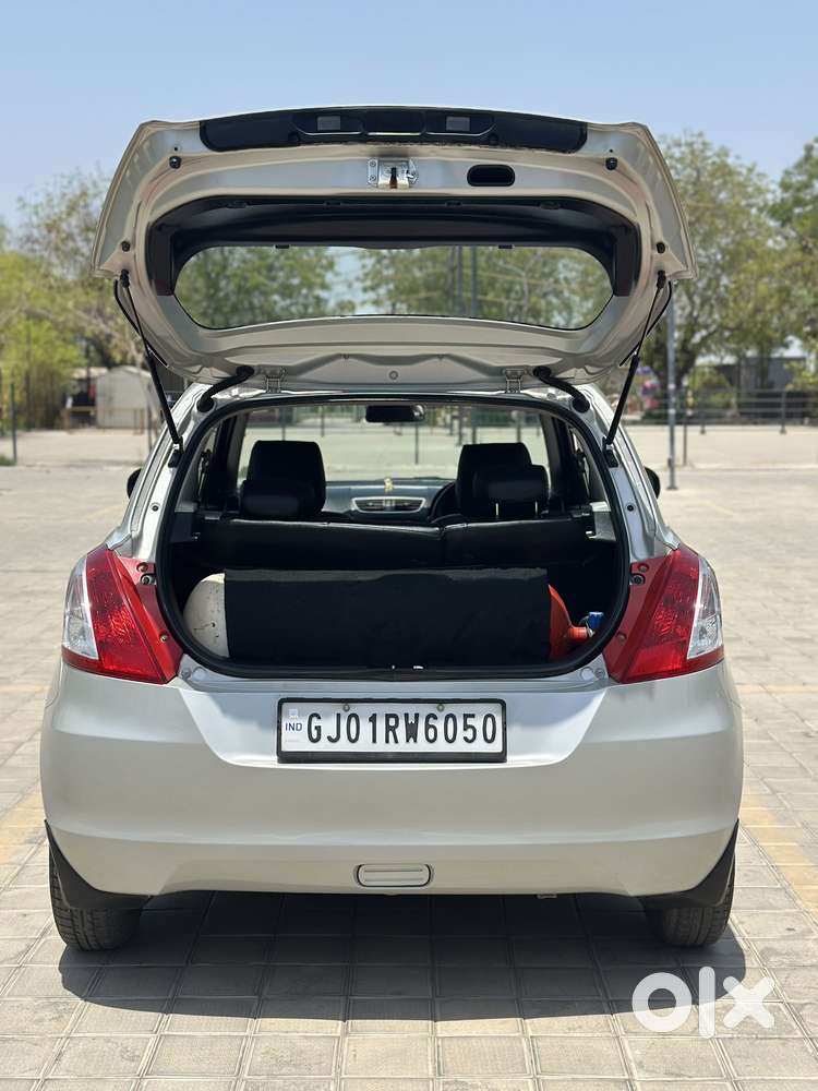 Maruti Suzuki Swift Lxi Option, 2017, Cng & Hybrids