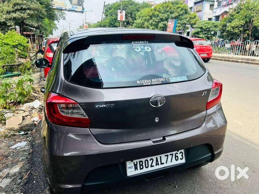 Tata Tiago 1.2 Revotron Xt (o), 2017, Petrol