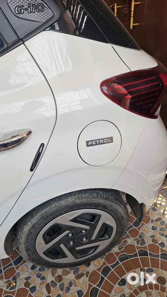 Hyundai Grand I10 Nios 2023 Petrol 9900 Km Driven