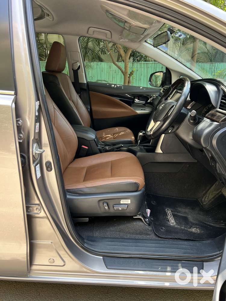 Toyota Innova Crysta 2.7 Zx At, 2017, Petrol